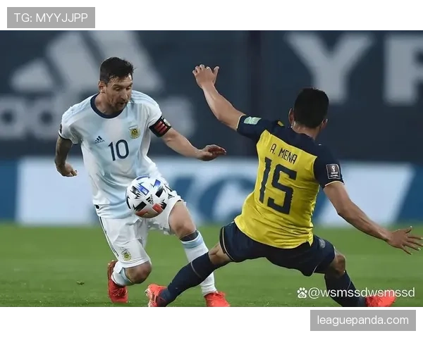 厄瓜多尔2-1德国：世界杯E组末轮战报